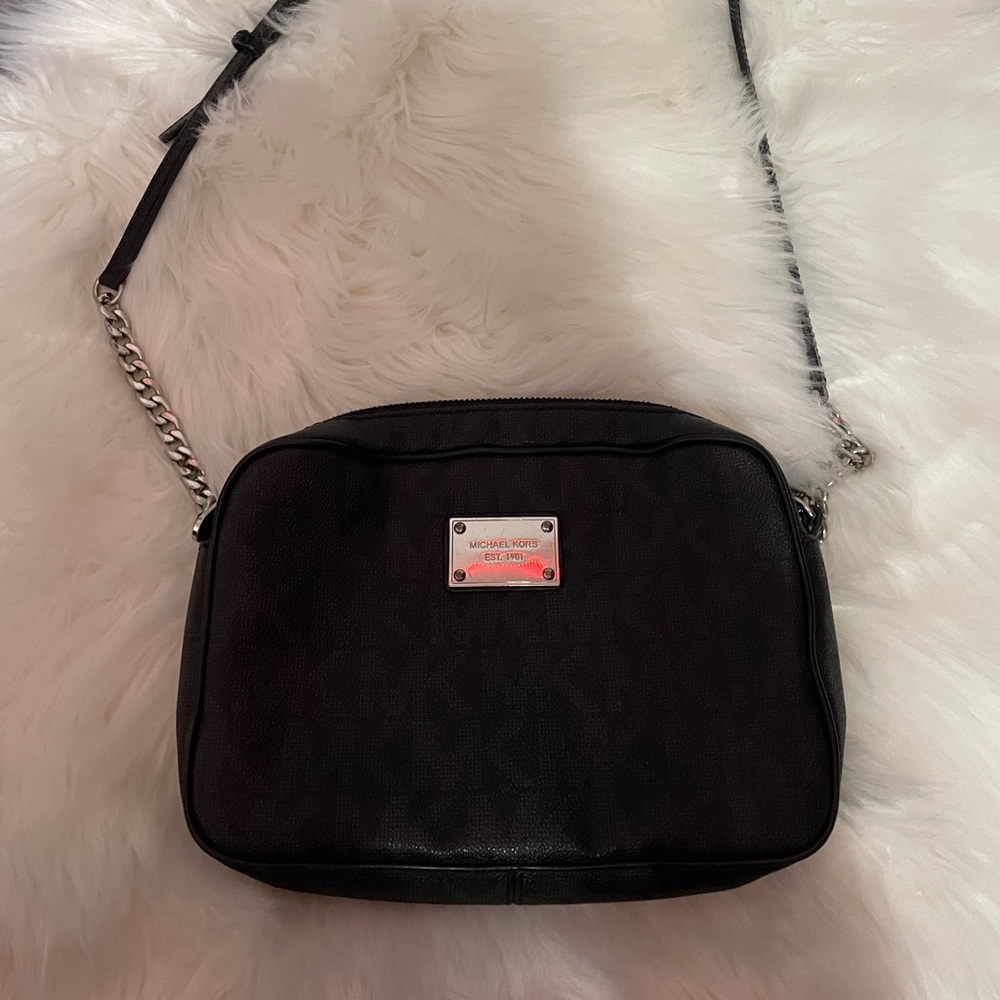Large Black Michael Kors crossbody